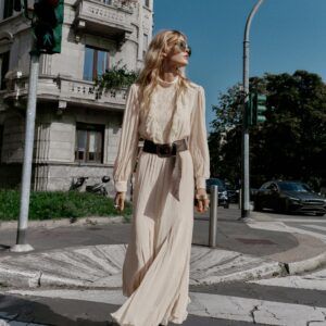 VESTIDO MIDI ENCAJE CINTURÓN